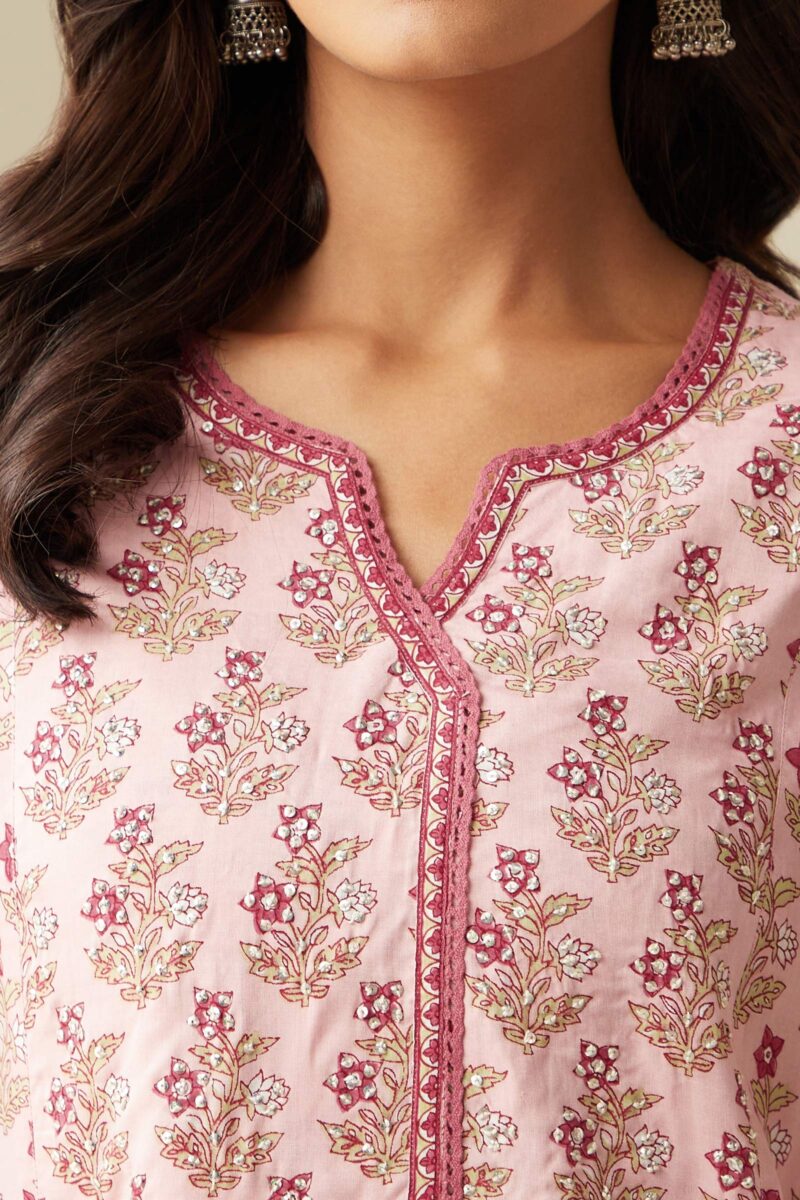 Rosheen Nuzakat Sanganeri Kurta - Image 3