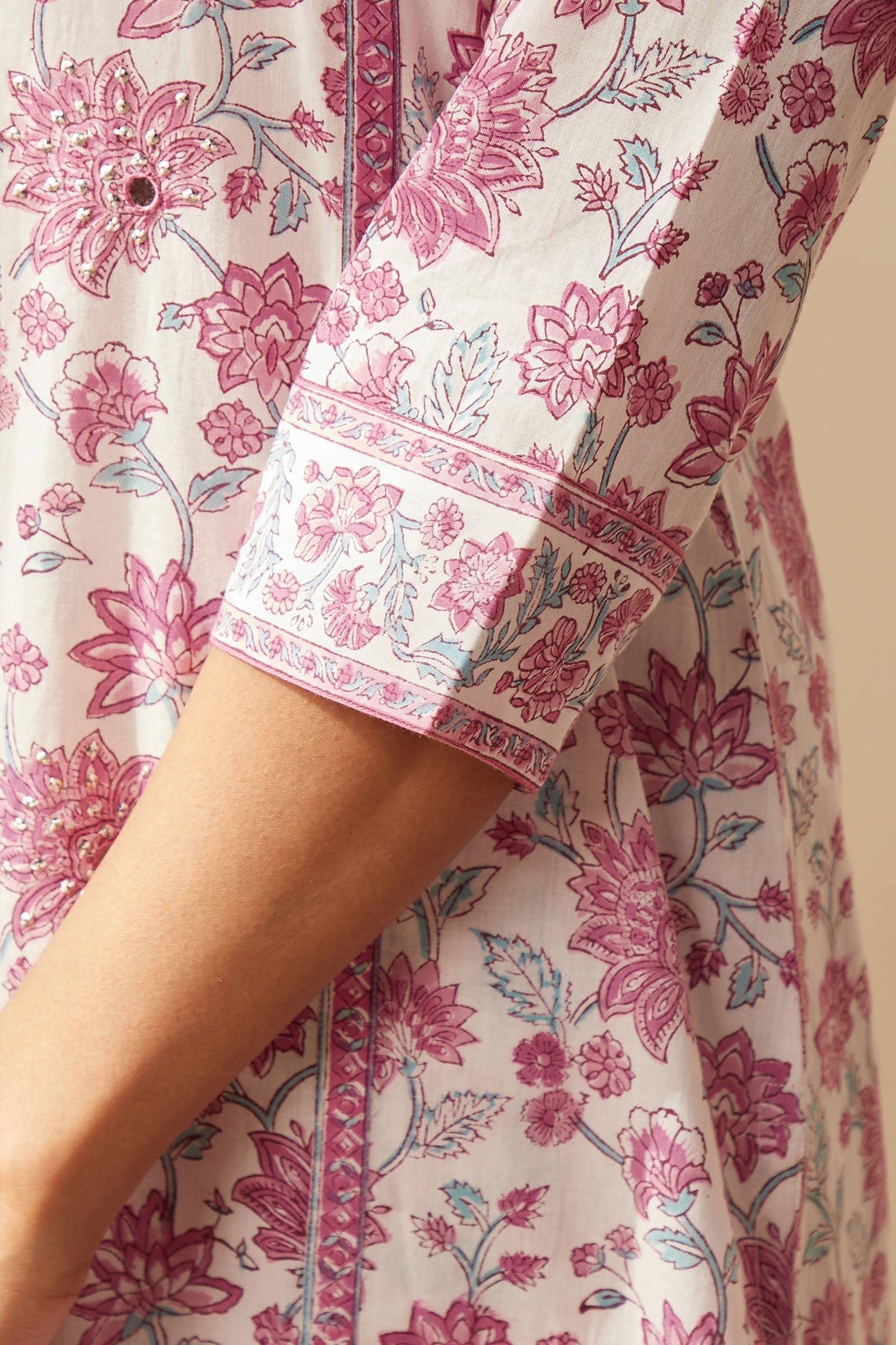 Rosheen Sehreen Kurta - Image 4