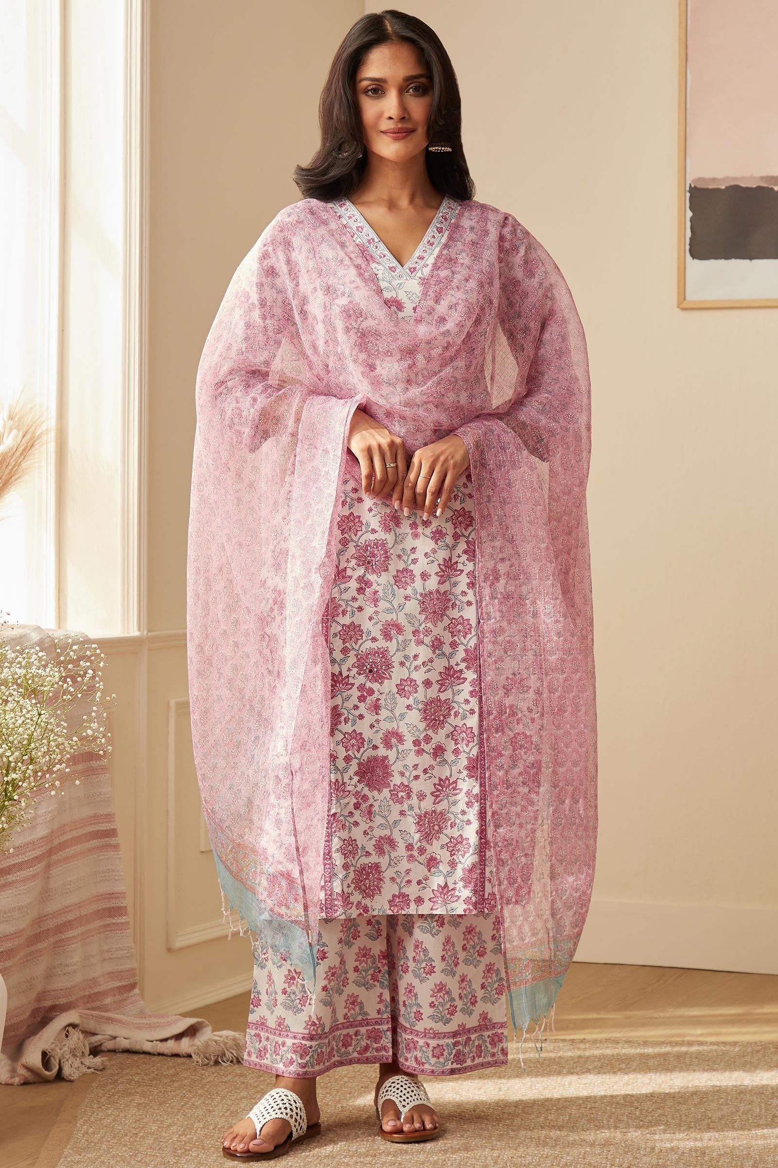 Rosheen Sehreen Kurta - Image 7